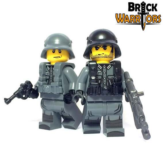 BrickWarriors German Infantry Suspenders 1-027-02