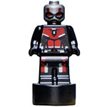 LEGO Minifigura Ant-Man (Scott Lang) Statuette / Trophy - Upgraded Suit 90398PB044